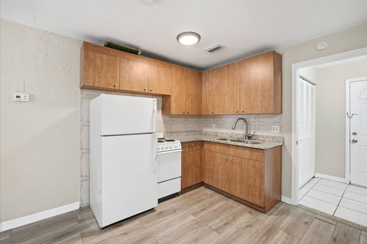 House for rent at 1283 Palm St, Clearwater, FL 33755