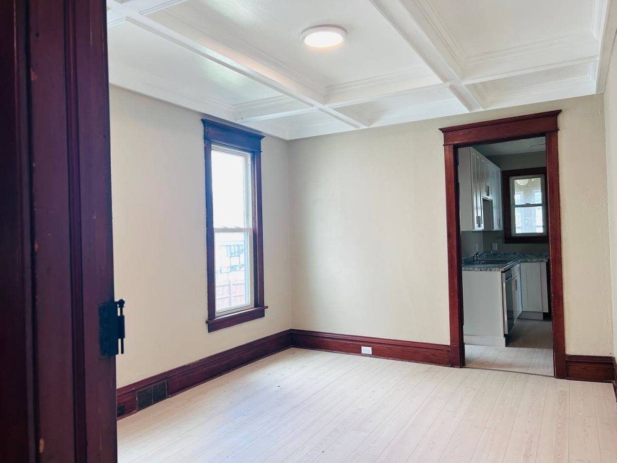 Apartment for rent at 440 Winona St, Dubuque, IA 52001