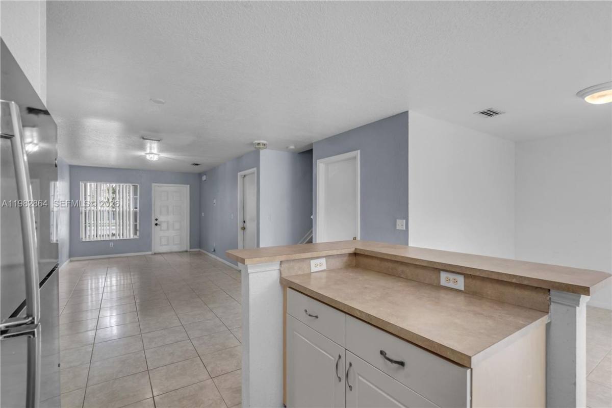 Townhouse for rent at 2400 SW 87th Way Na, Hollywood, FL 33025