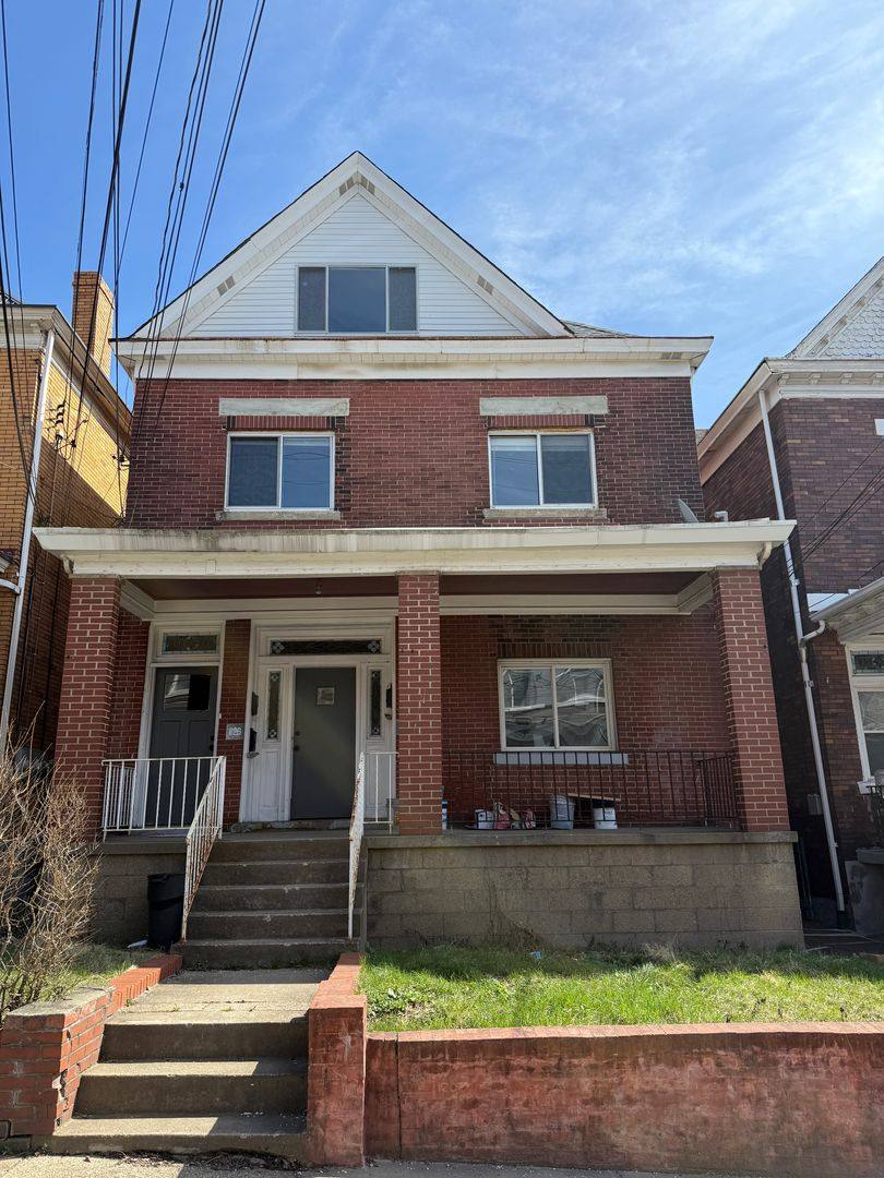 Apartment for rent at 826 Collins St, Pittsburgh, PA 15206