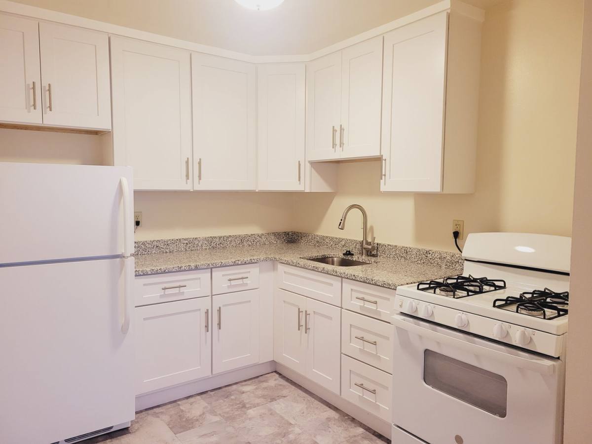 Apartment for rent at 4300 Columbia Pike, Arlington, VA 22204