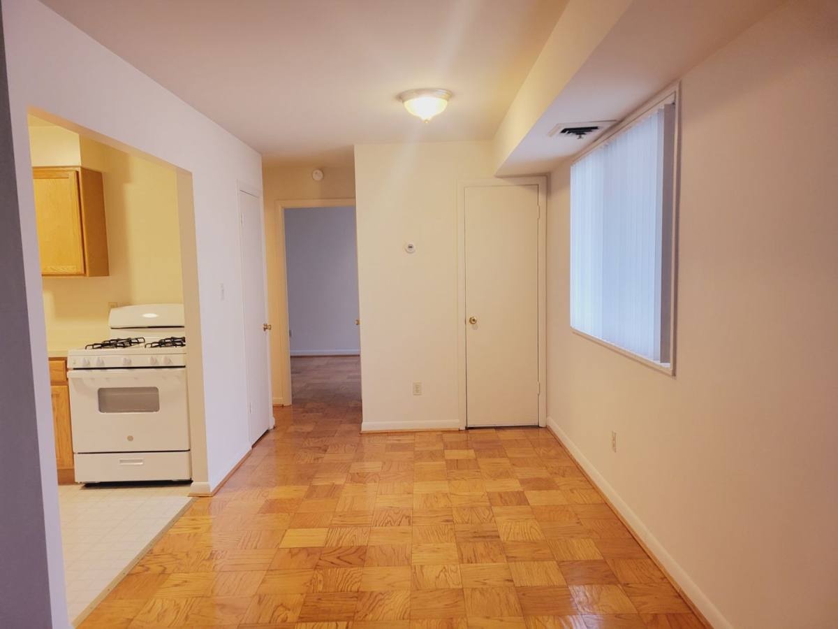 Apartment for rent at 4300 Columbia Pike, Arlington, VA 22204