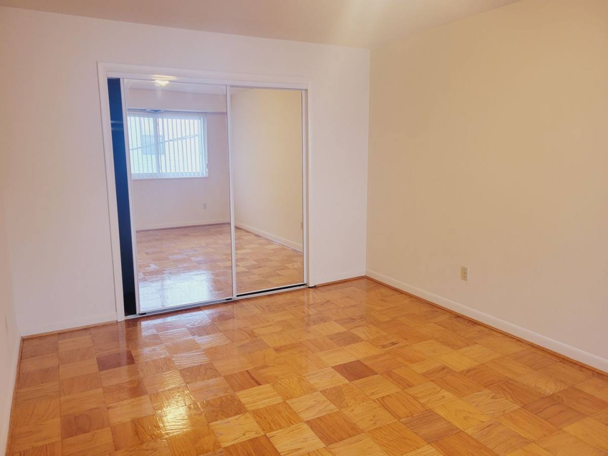 Apartment for rent at 4300 Columbia Pike, Arlington, VA 22204