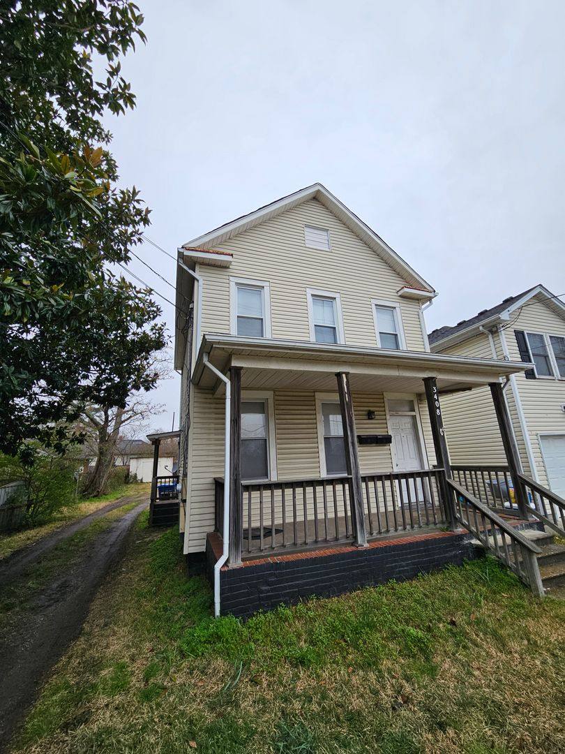 Townhouse for rent at 3408 Bainbridge Blvd, Chesapeake, VA 23324