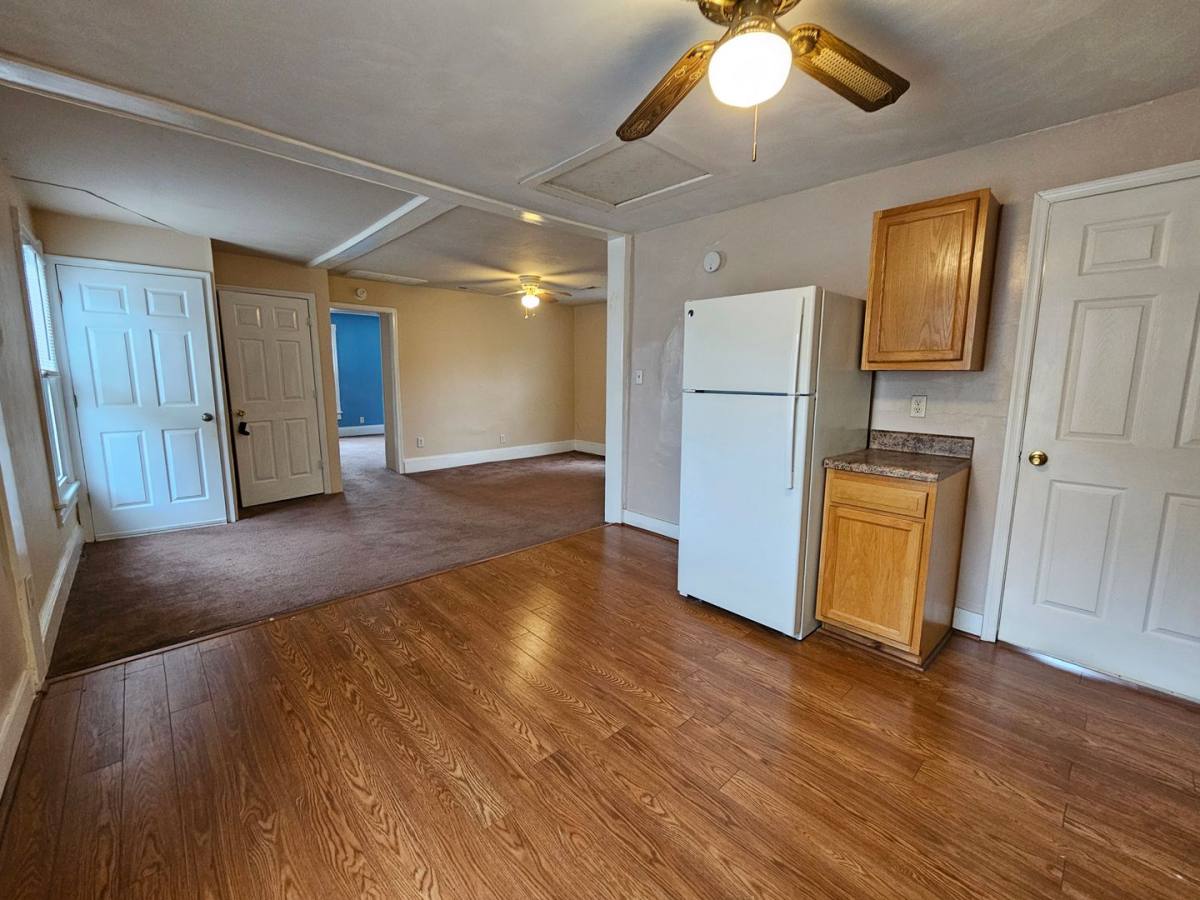 Townhouse for rent at 3408 Bainbridge Blvd, Chesapeake, VA 23324
