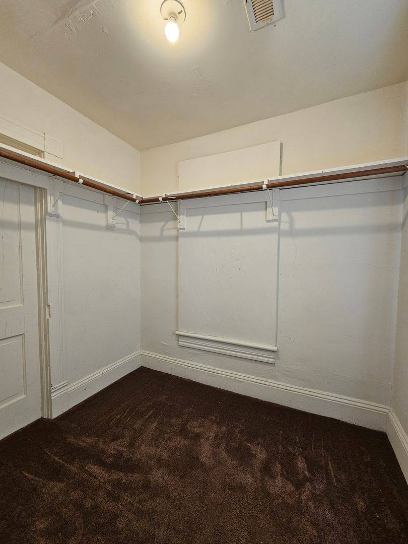 Townhouse for rent at 3408 Bainbridge Blvd, Chesapeake, VA 23324