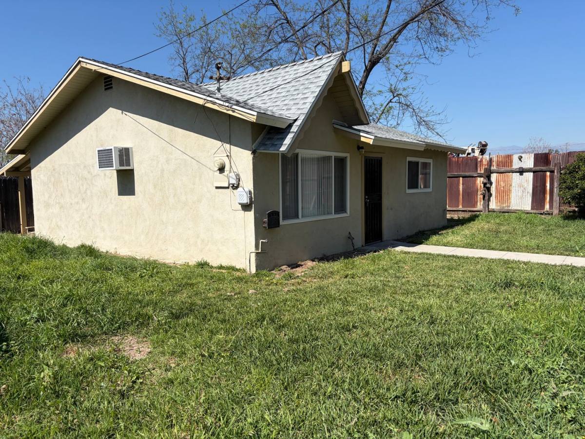 Apartment for rent at 3828 E Grand Ave, Pomona, CA 91767