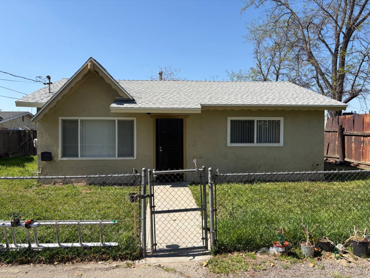 Apartment for rent at 3828 E Grand Ave, Pomona, CA 91767