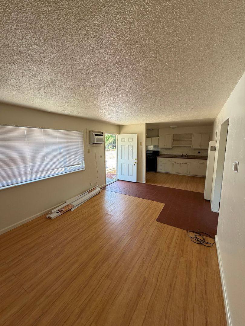 Apartment for rent at 1876 Hammonton Smartsville Rd, Marysville, CA 95901