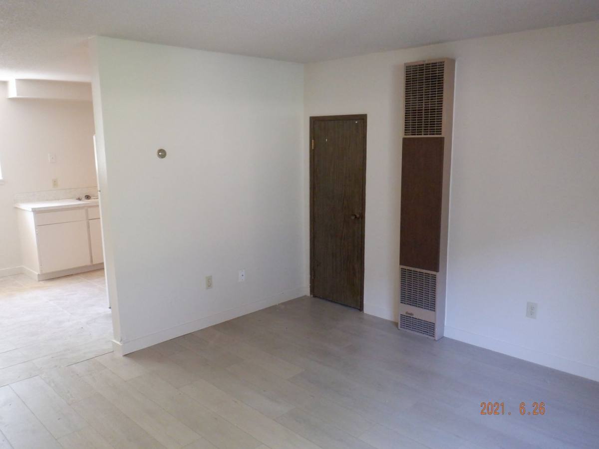 Apartment for rent at 77 California St, Ashland, OR 97520