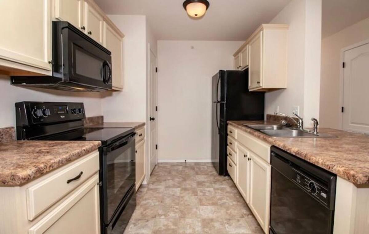Apartment for rent at 2145 W Bingham St, Ozark, MO 65721