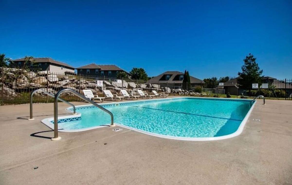 Apartment for rent at 2145 W Bingham St, Ozark, MO 65721