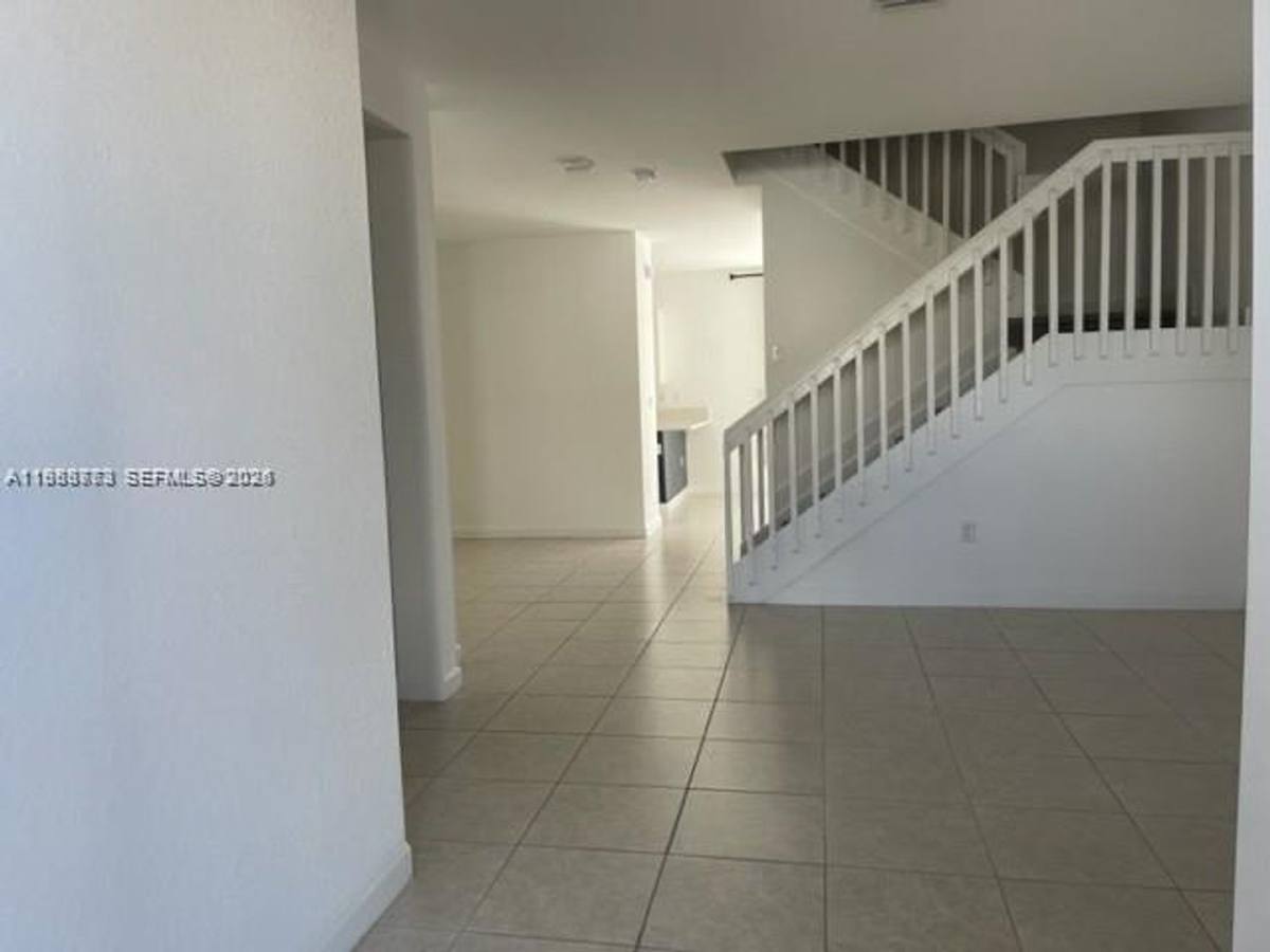 Townhouse for rent at 3380 W 108th St, Hialeah, FL 33018