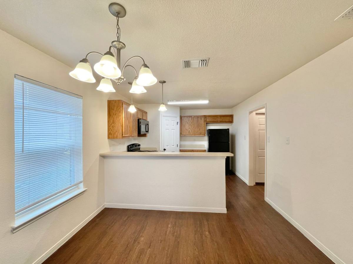 Townhouse for rent at 6701 University Village Way, Killeen, TX 76549