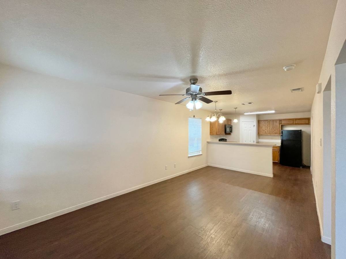 Townhouse for rent at 6701 University Village Way, Killeen, TX 76549