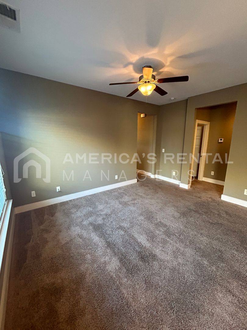 House for rent at 860 Kent Dr, Odenville, AL 35120