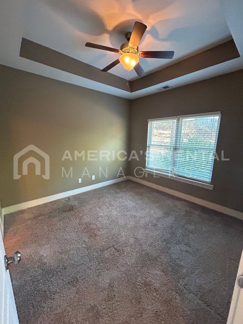 House for rent at 860 Kent Dr, Odenville, AL 35120