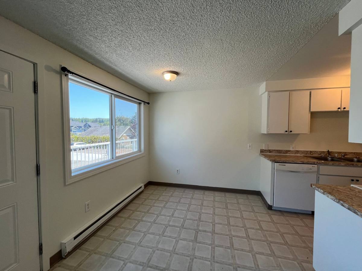 Apartment for rent at 1920 Alabama St, Bellingham, WA 98229