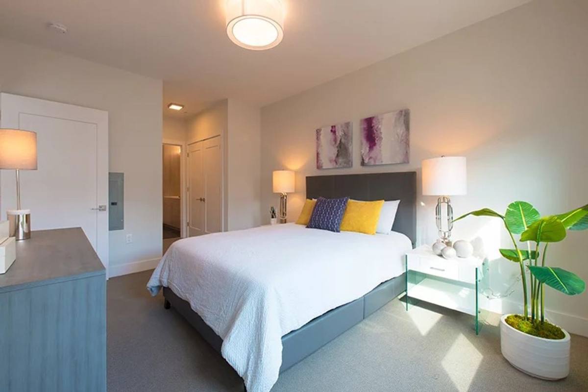 Apartment for rent at 21 Davenport St, Somerville, NJ 08876