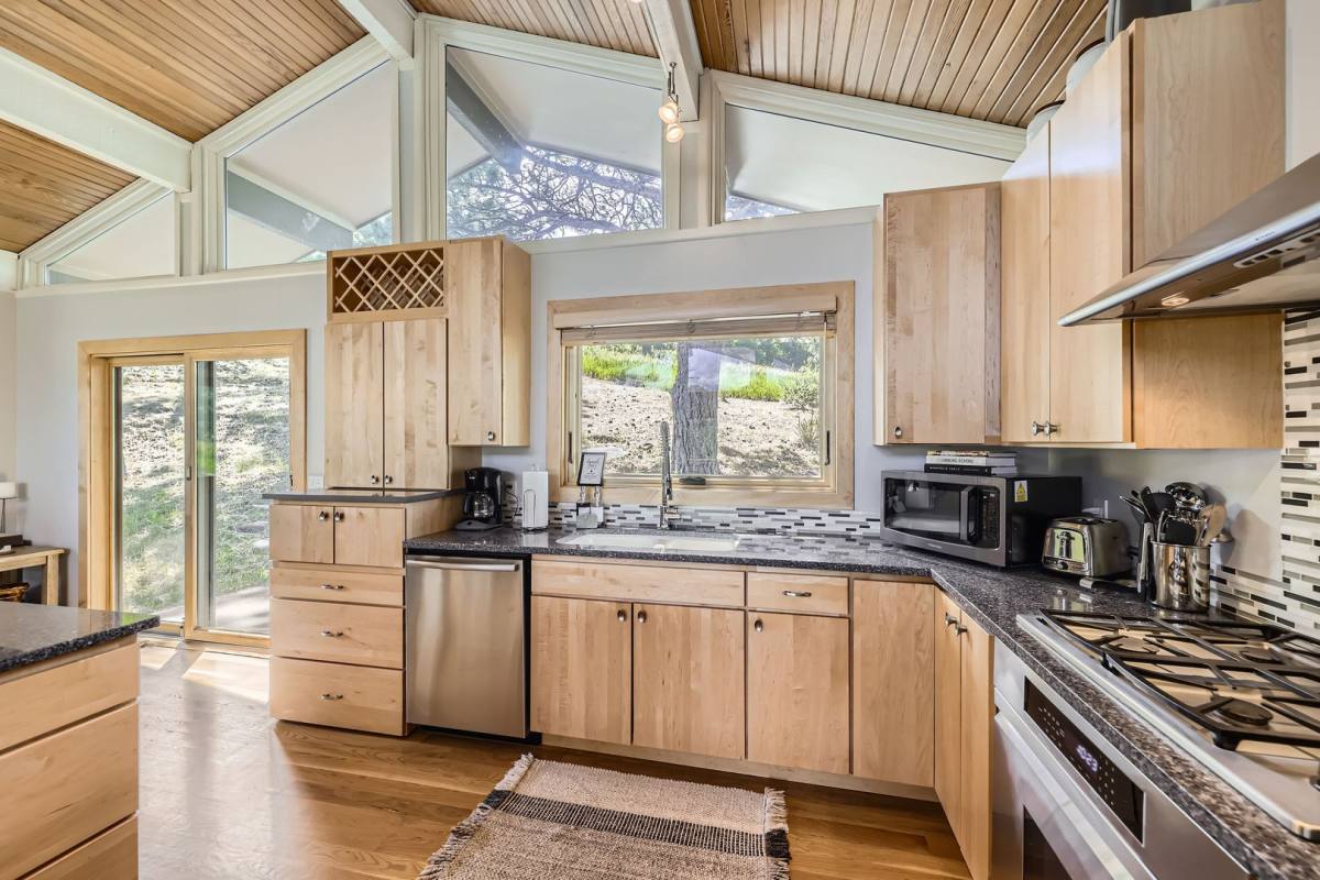 House for rent at 389 S Cedar Brook Rd, Boulder, CO 80304
