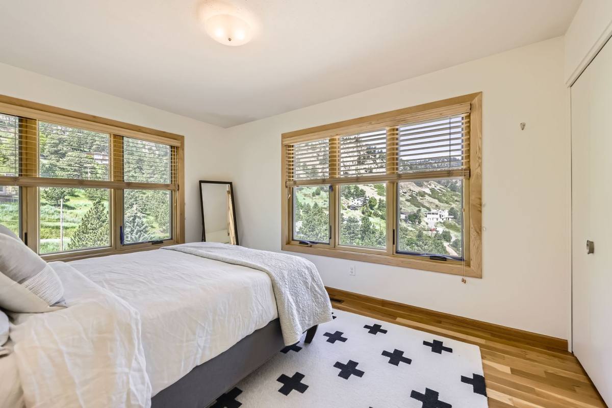 House for rent at 389 S Cedar Brook Rd, Boulder, CO 80304