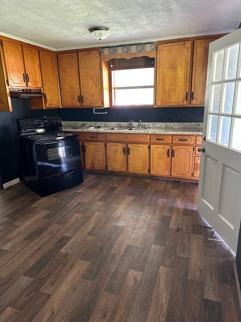 House for rent at 19465 Mobile Rd, Greenville, AL 36037