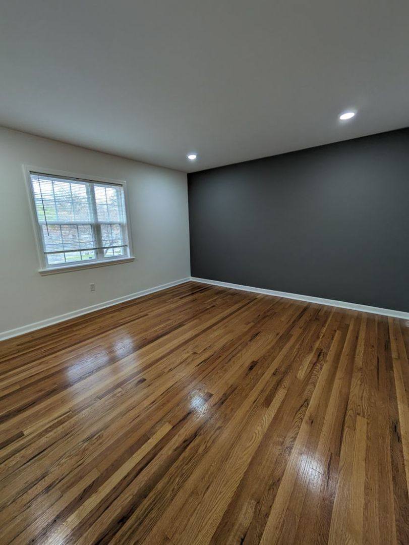 Apartment for rent at 6401 Brookside Rd, Kansas City, MO 64113