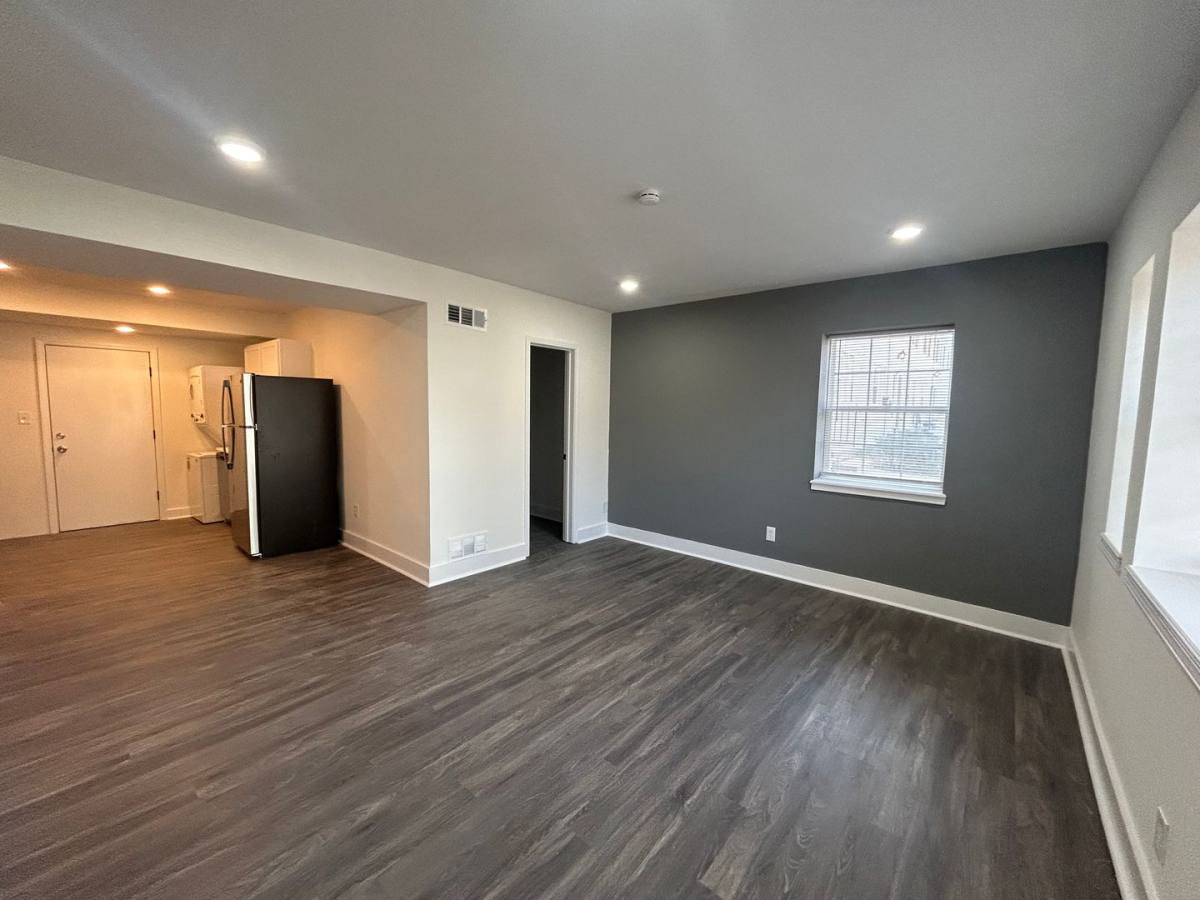 Apartment for rent at 6401 Brookside Rd, Kansas City, MO 64113