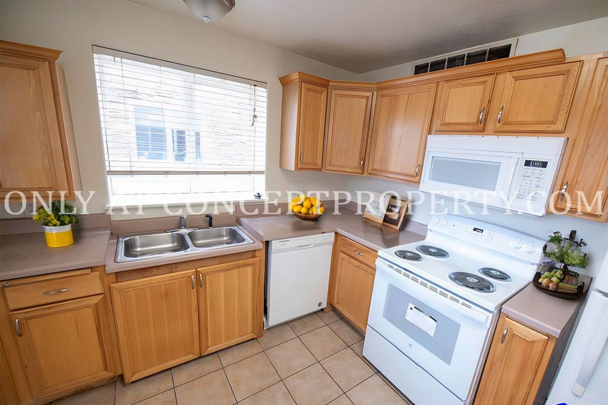 Apartment for rent at 761 N 235 E, Orem, UT 84057