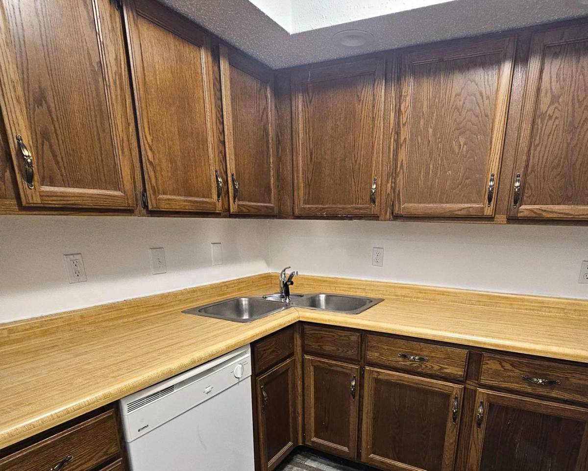 Apartment for rent at 1 Richards Dr, Keokuk, IA 52632