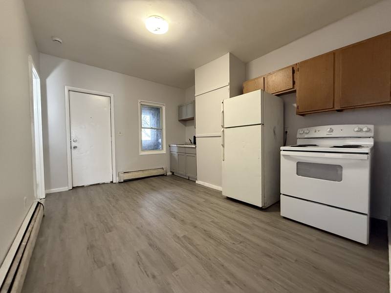 Apartment for rent at 273 Ontario St #2, Albany, NY 12203