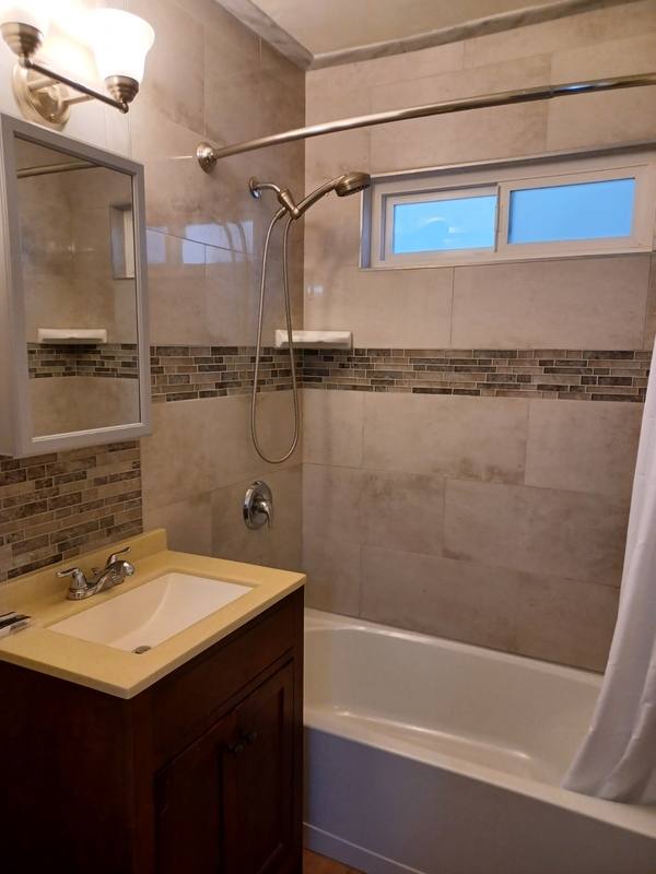 Apartment for rent at 1440 Lincoln Ave #13, San Diego, CA 92103