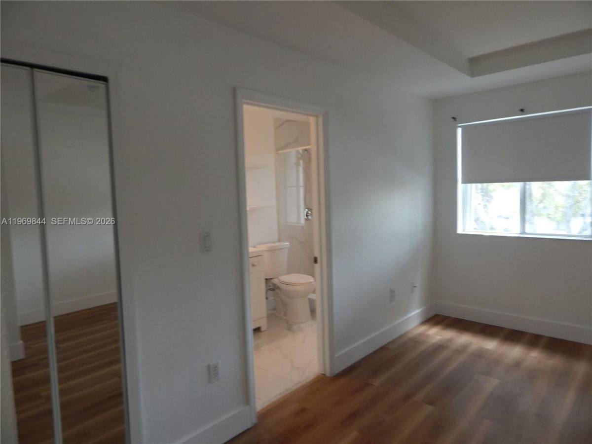 Townhouse for rent at 8986 W Flagler St, Miami, FL 33174