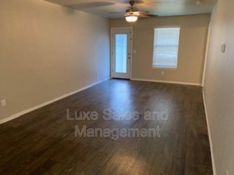 House for rent at 2149 Buena Vida Lane, Edmond, OK 73013