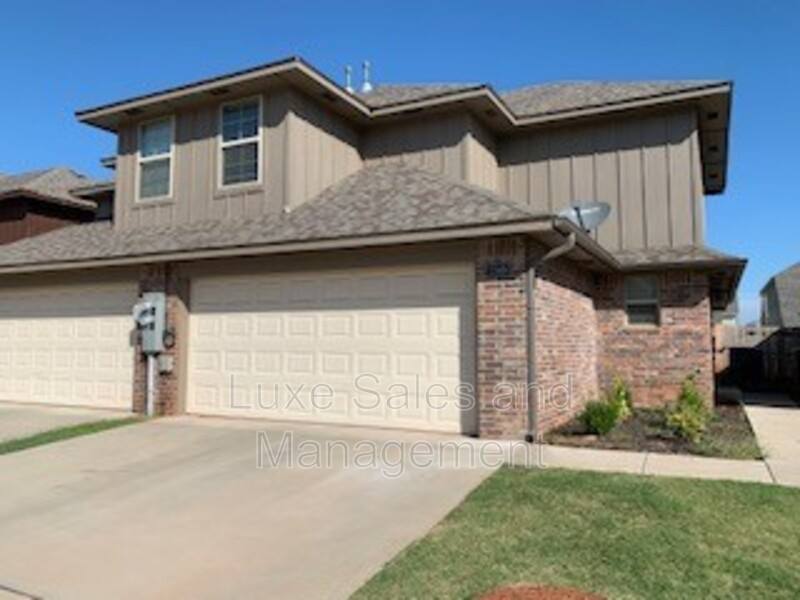 House for rent at 2149 Buena Vida Lane, Edmond, OK 73013