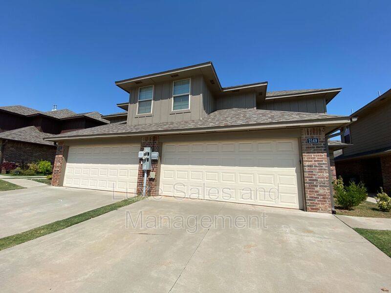House for rent at 2149 Buena Vida Lane, Edmond, OK 73013
