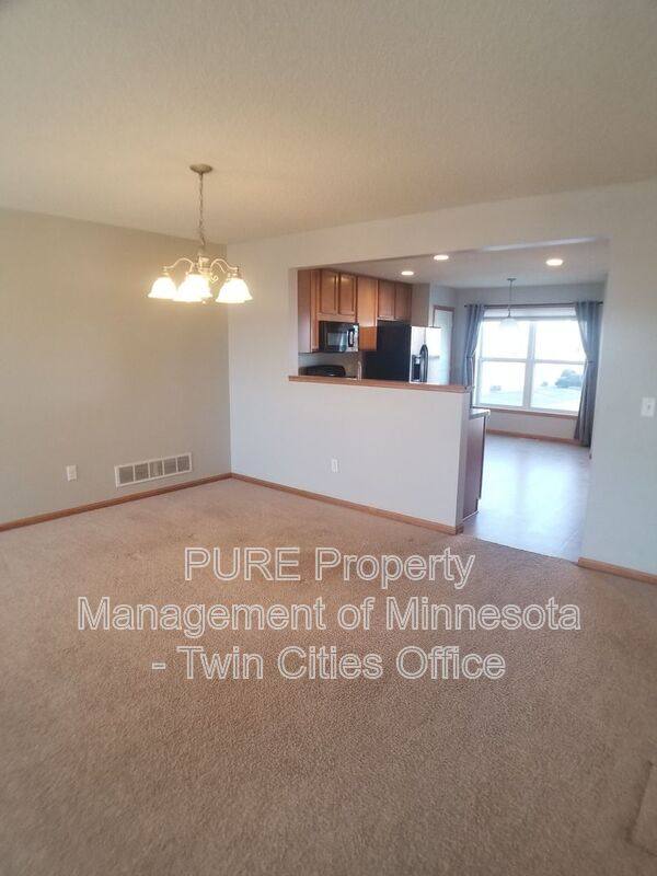 Townhouse for rent at 5092 French Dr N, Hugo, MN 55038