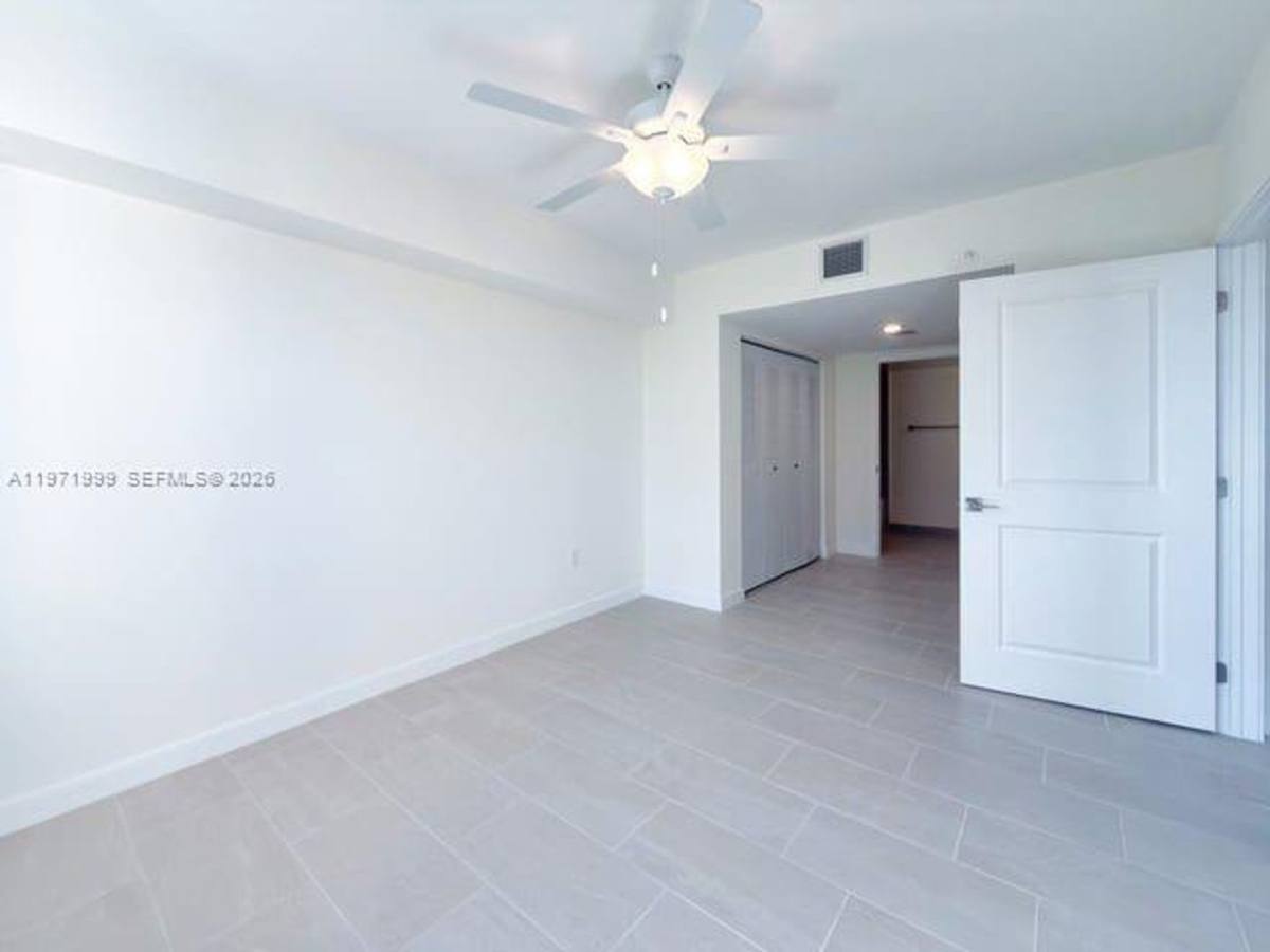 Apartment for rent at 11239 NW 4th Terrace #612, Miami, FL 33172