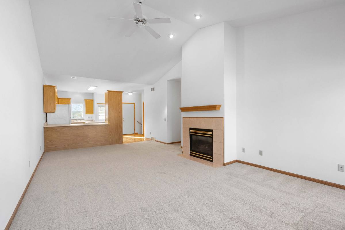 Townhouse for rent at 6083-6098 Viroqua Dr, Madison, WI 53719