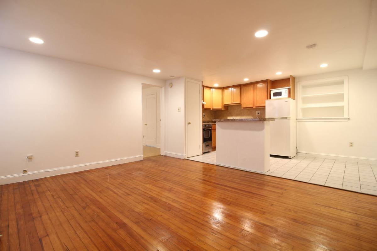 Apartment for rent at 30 S 22nd St, Philadelphia, PA 19103