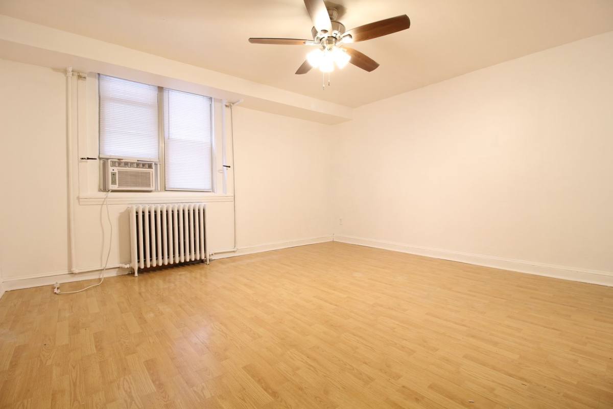 Apartment for rent at 30 S 22nd St, Philadelphia, PA 19103