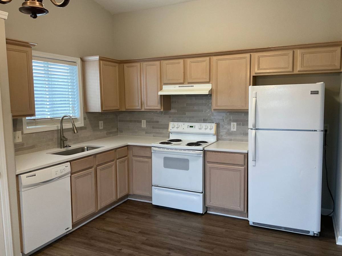 House for rent at 177 Brookstone Dr, Mount Holly, NC 28120