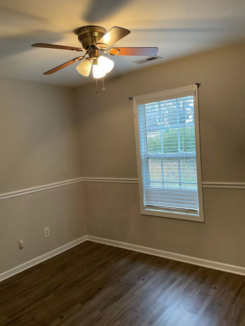 House for rent at 177 Brookstone Dr, Mount Holly, NC 28120