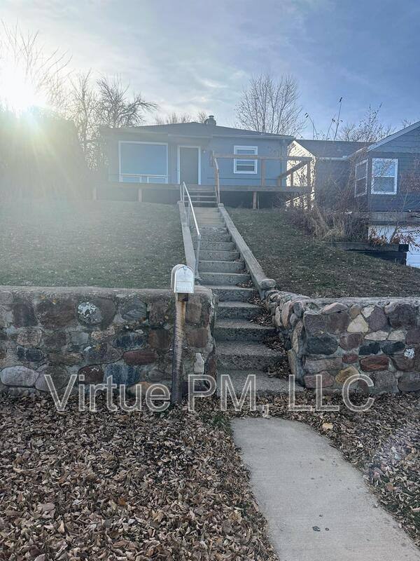 House for rent at 1104 5th St, Havre, MT 59501