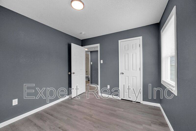 Apartment for rent at 5710 Monte Sano Dr, Birmingham, AL 35228