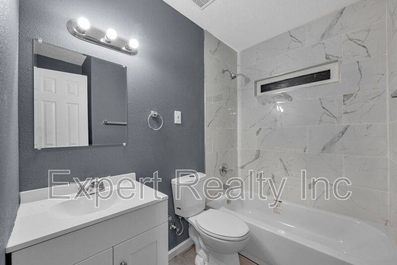 Apartment for rent at 5710 Monte Sano Dr, Birmingham, AL 35228