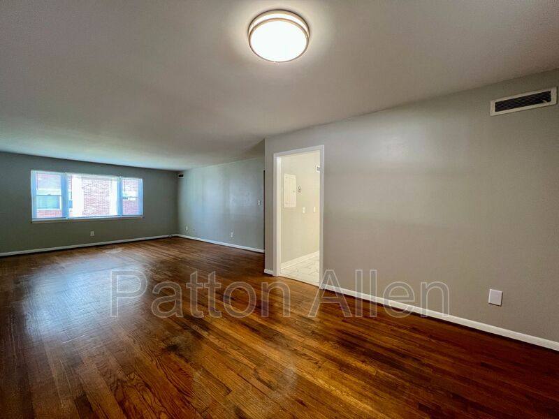Apartment for rent at 1020 Hendersonville Rd #2, Asheville, NC 28803