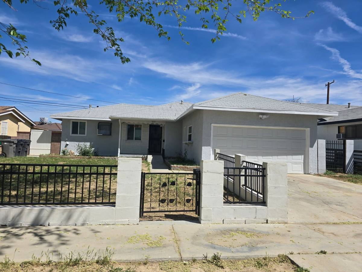 House for rent at 1415 Boyden Ave, Lancaster, CA 93534