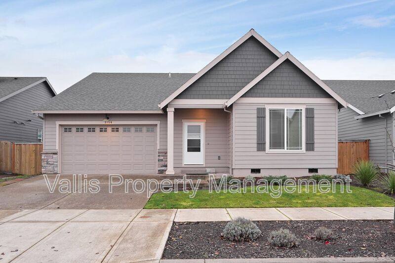 House for rent at 5150 Constellation Ave NE, Salem, OR 97305