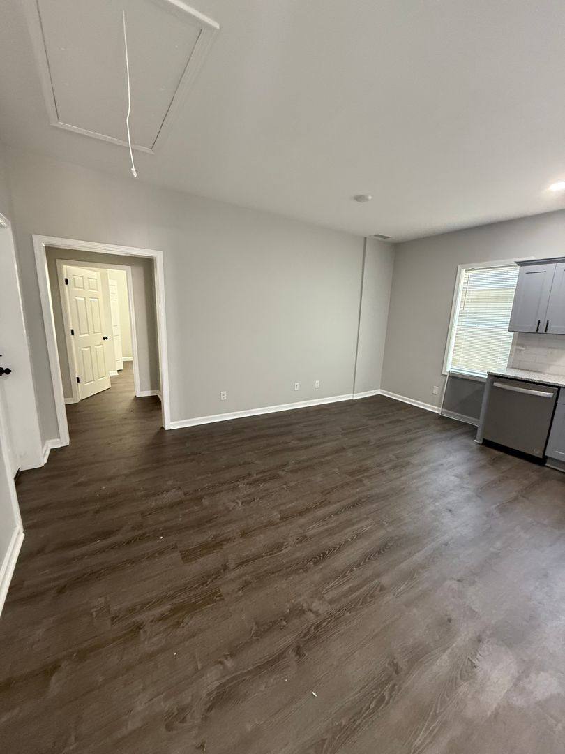 Apartment for rent at 1301 Indianola St, Bowling Green, KY 42101